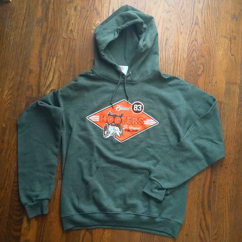 Official NWT Hooters Hoodie Sweatshirt - Hunter Green Super Soft Unisex M Medium